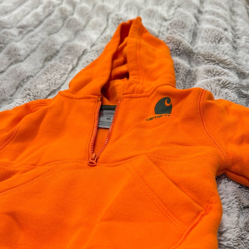 Carhartt sweatshirt 9months